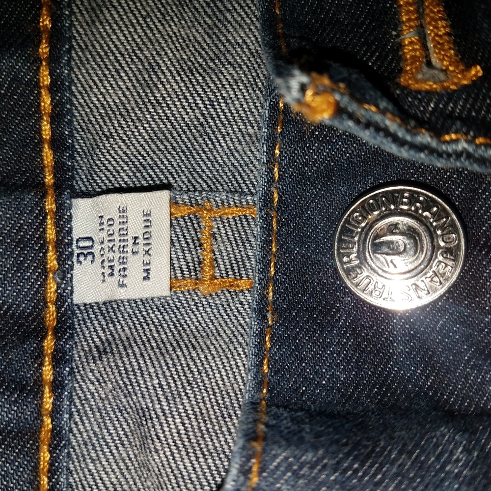 True Religion mens size 30/ 32. Blue.